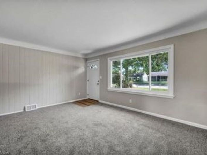 660 Rokeby Road, Eastlake, OH 44095 Photo 8