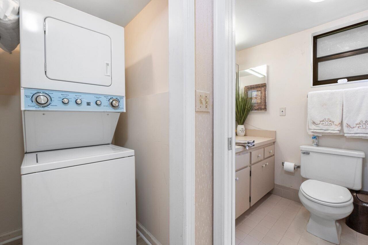 11863 Wimbledon Circle, Unit 427, Wellington, FL 33414 Photo