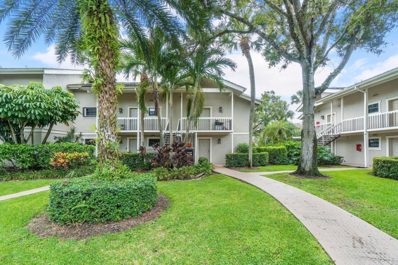 11863 Wimbledon Circle, Unit 427, Wellington, FL 33414 Photo