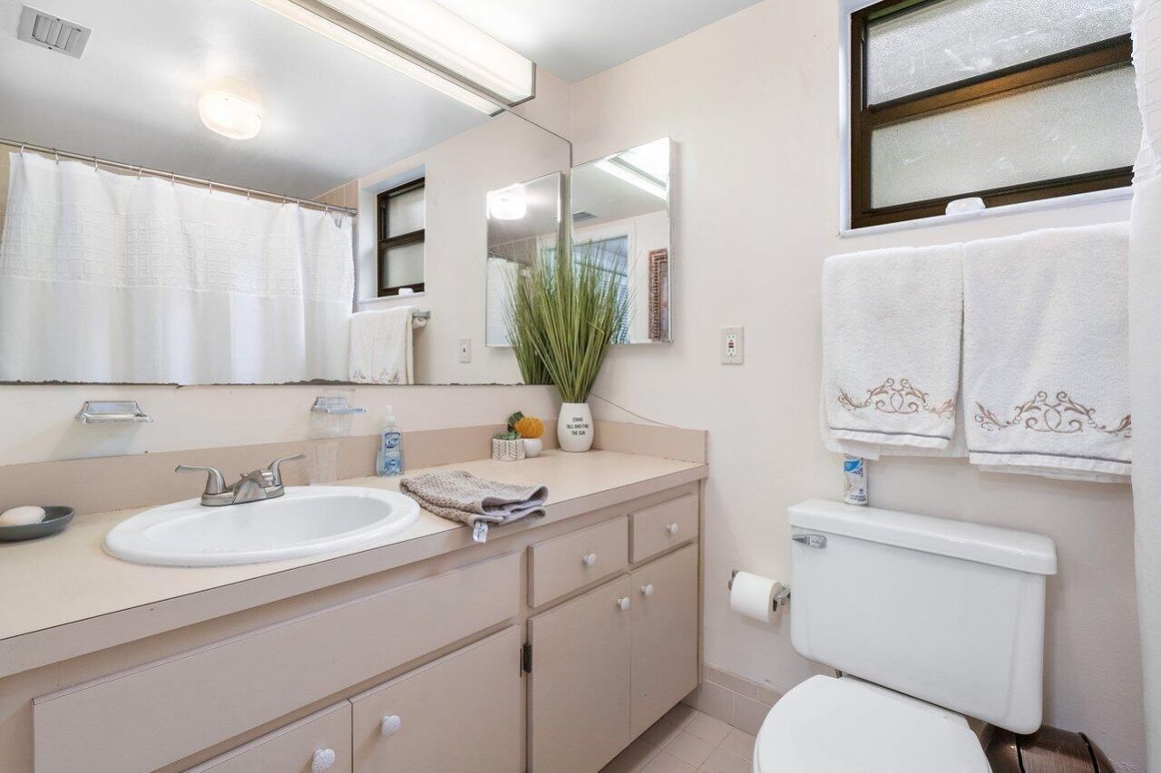 11863 Wimbledon Circle, Unit 427, Wellington, FL 33414 Photo