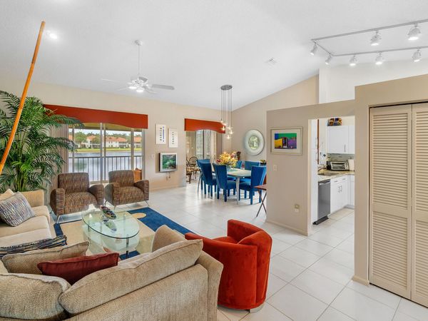 9829 Seacrest Circle, Unit 202, Boynton Beach, FL 33437