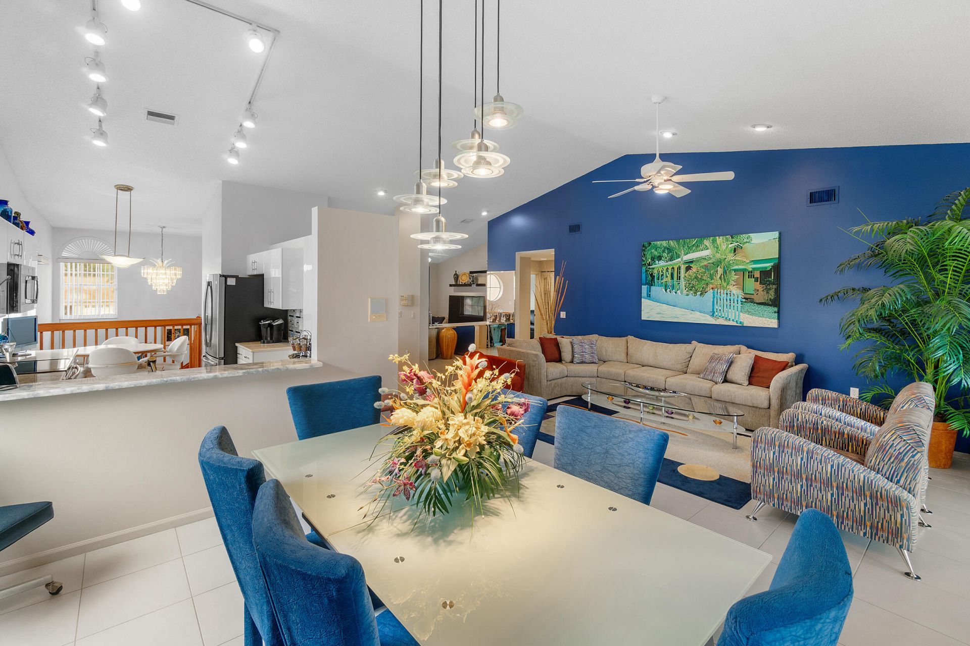 9829 Seacrest Circle, Unit 202, Boynton Beach, FL 33437 Photo