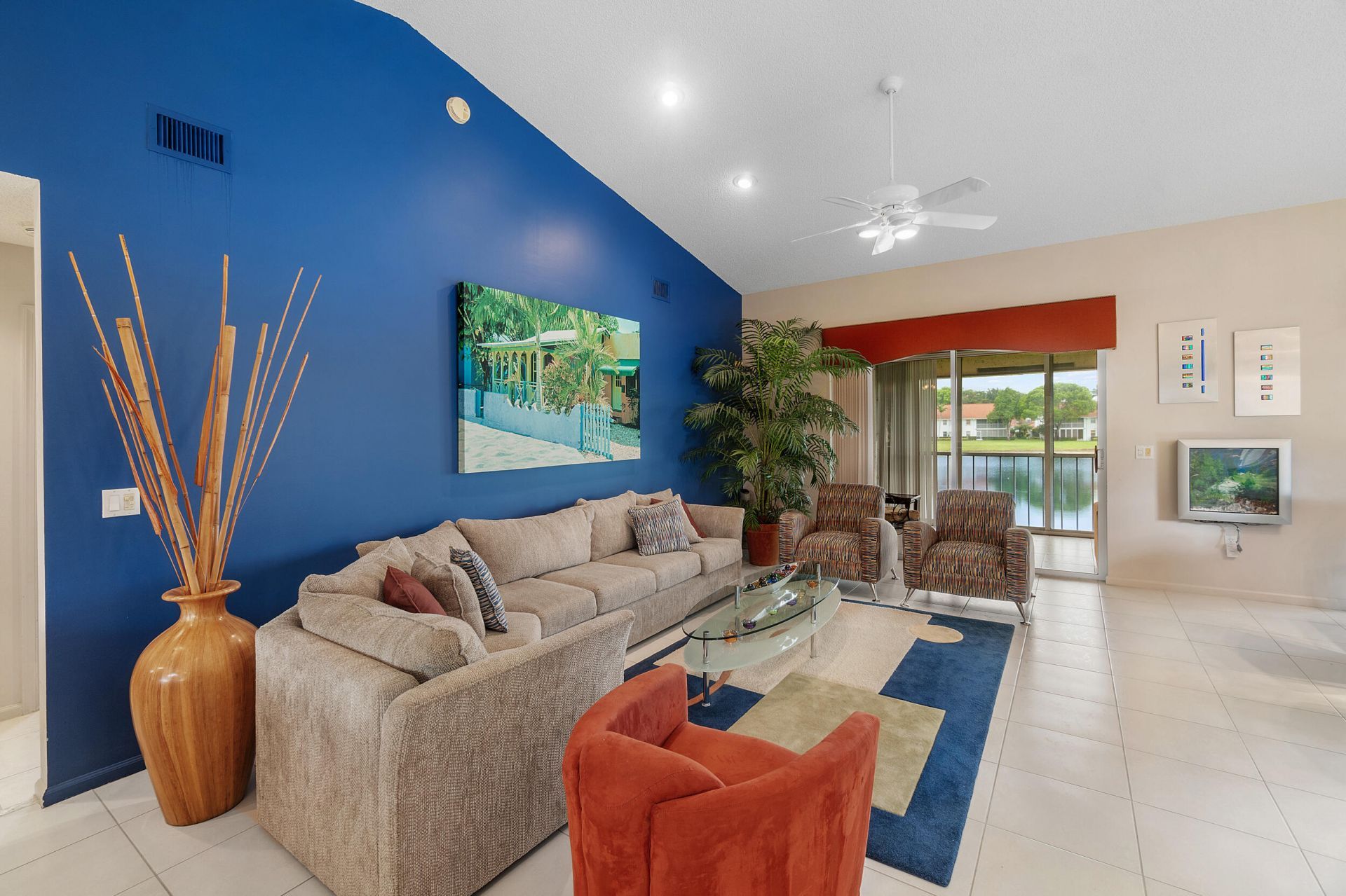 9829 Seacrest Circle, Unit 202, Boynton Beach, FL 33437 Photo