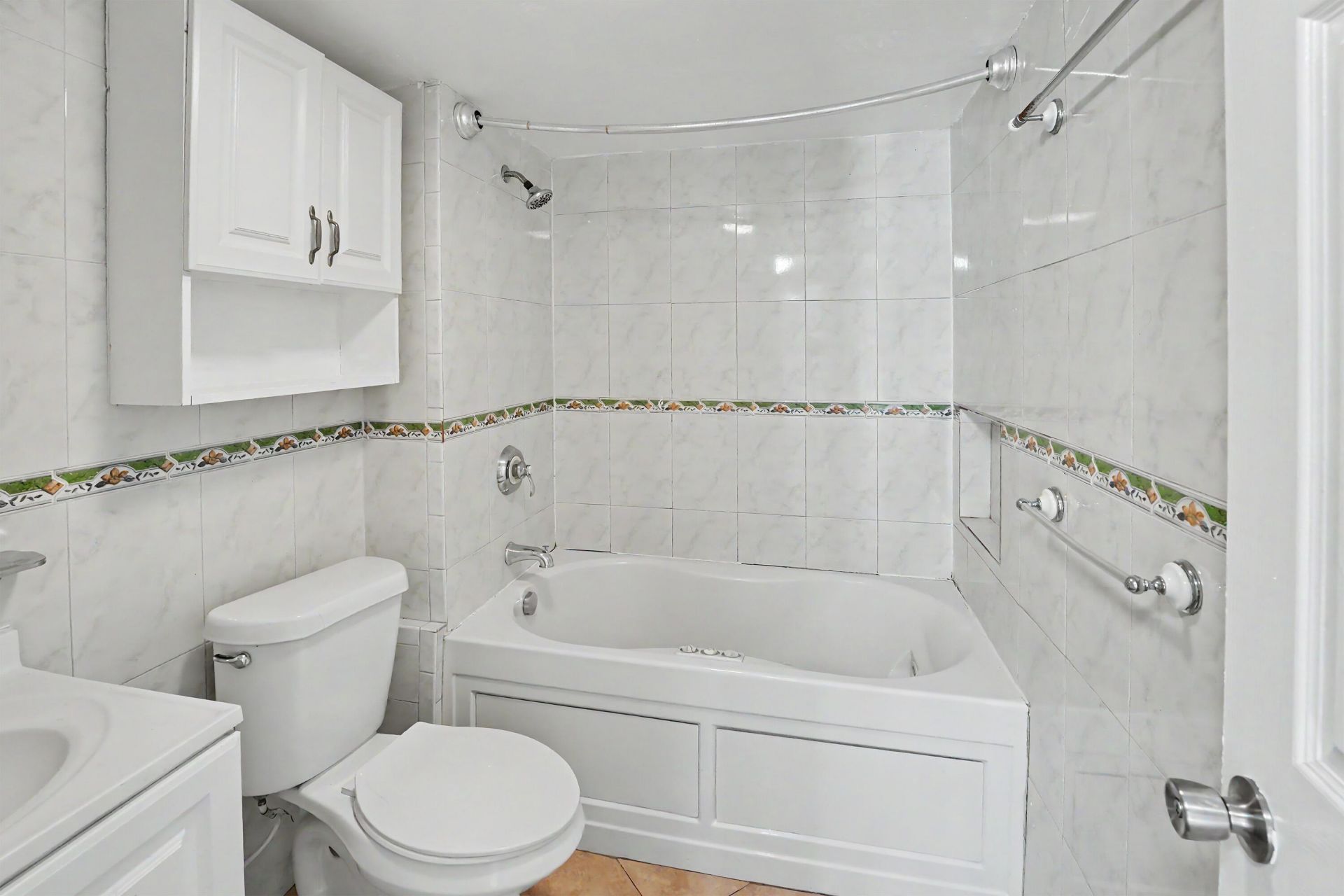 4848 NW 24th, Unit 105, Lauderdale Lakes, FL 33313 Photo