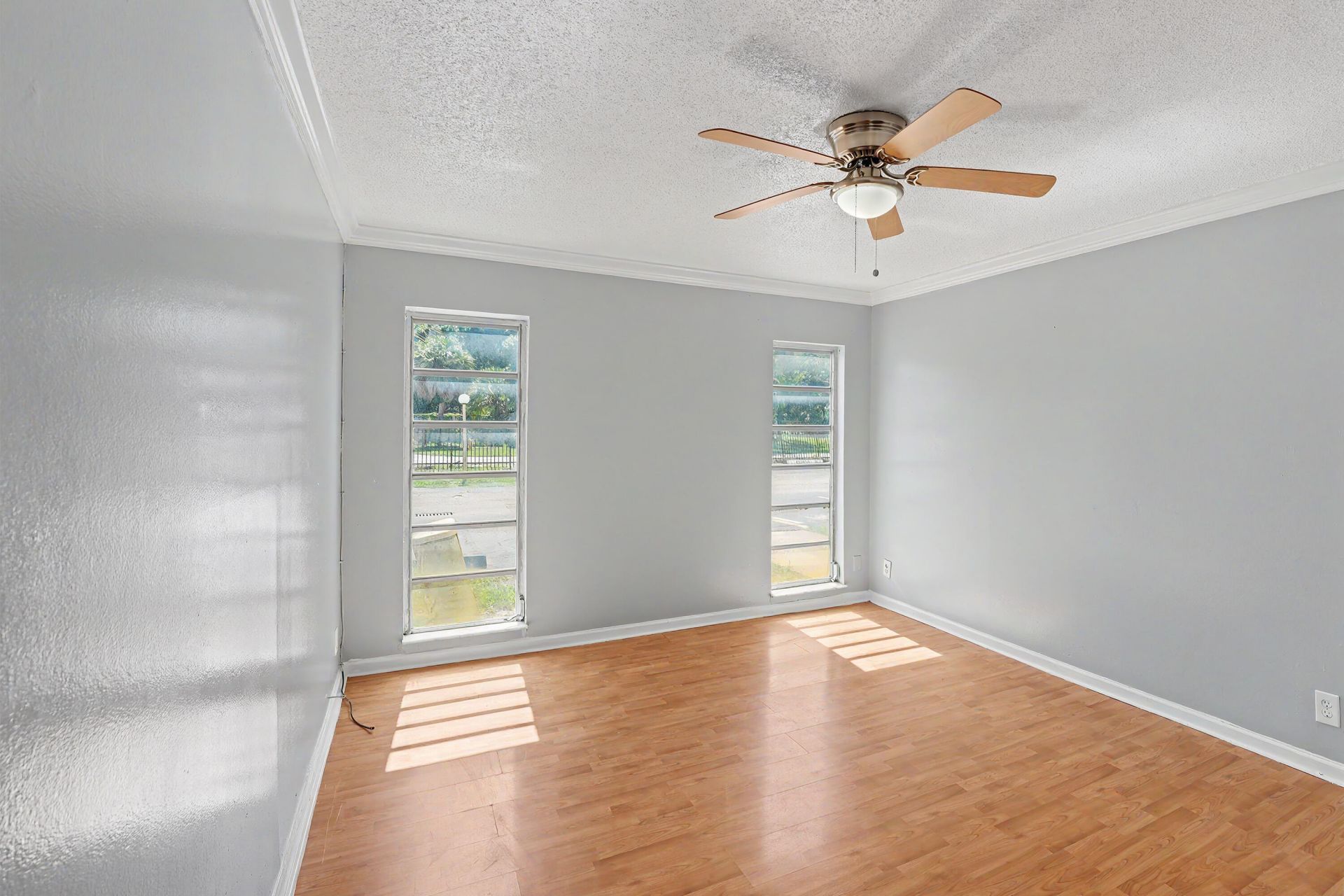 4848 NW 24th, Unit 105, Lauderdale Lakes, FL 33313 Photo