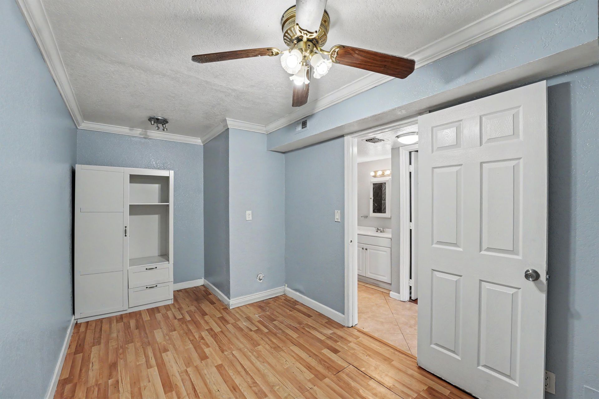 4848 NW 24th, Unit 105, Lauderdale Lakes, FL 33313 Photo