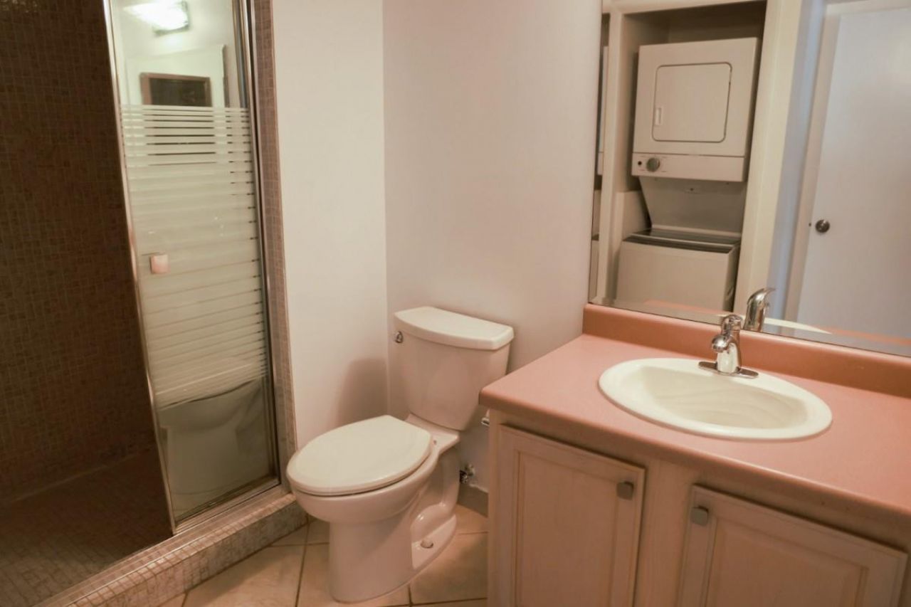 428 Lakeview Drive, Unit 201, Weston, FL 33326 Photo