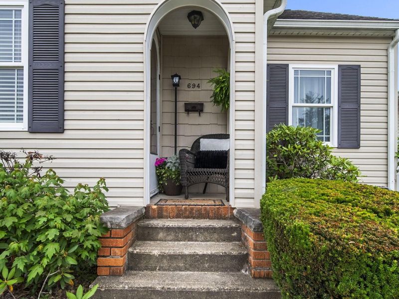 694 Orange Street, Chillicothe, OH 45601 Photo 5