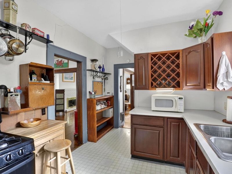 302 N Franklin Street, Delaware, OH 43015 Photo 18