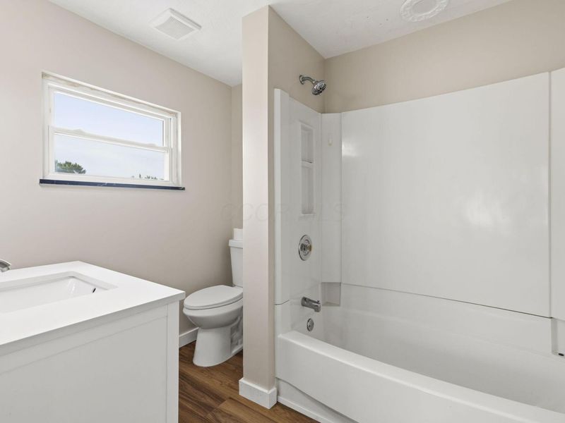 610 S Terrace Avenue , Columbus, OH 43204 Photo 32