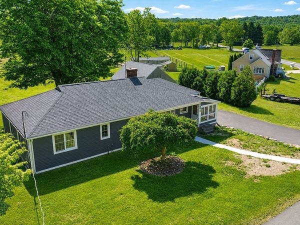 21 Center Street, Granby, MA 01033