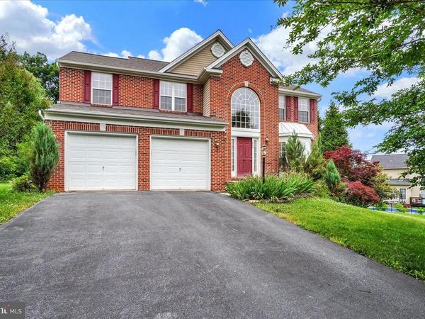 665 CLYDESDALE DRIVE, YORK, PA 17402