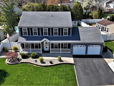6073 MARK CIRCLE, BENSALEM, PA 19020