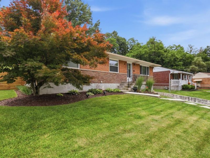 5319 Cleander Drive, Delhi Twp, OH 45238 Photo 2