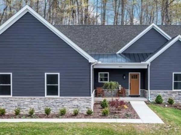300 TIMBERLINE DR , Washington, PA 15301