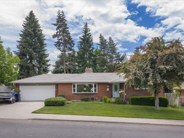 2805 W Woodside Ave, Spokane, WA 99208