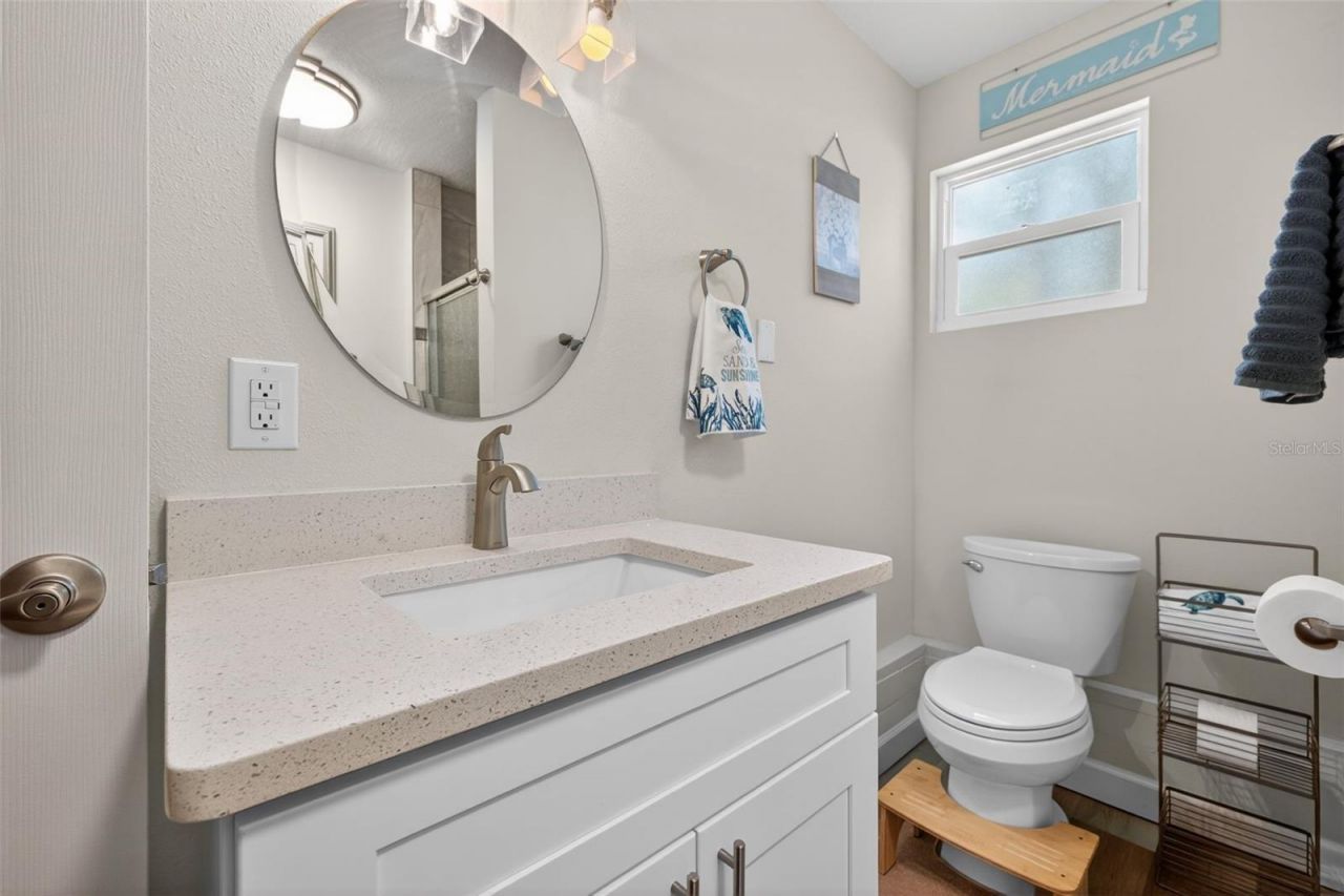 825 46th Street N, Unit B, Saint Petersburg, FL 33713 Photo