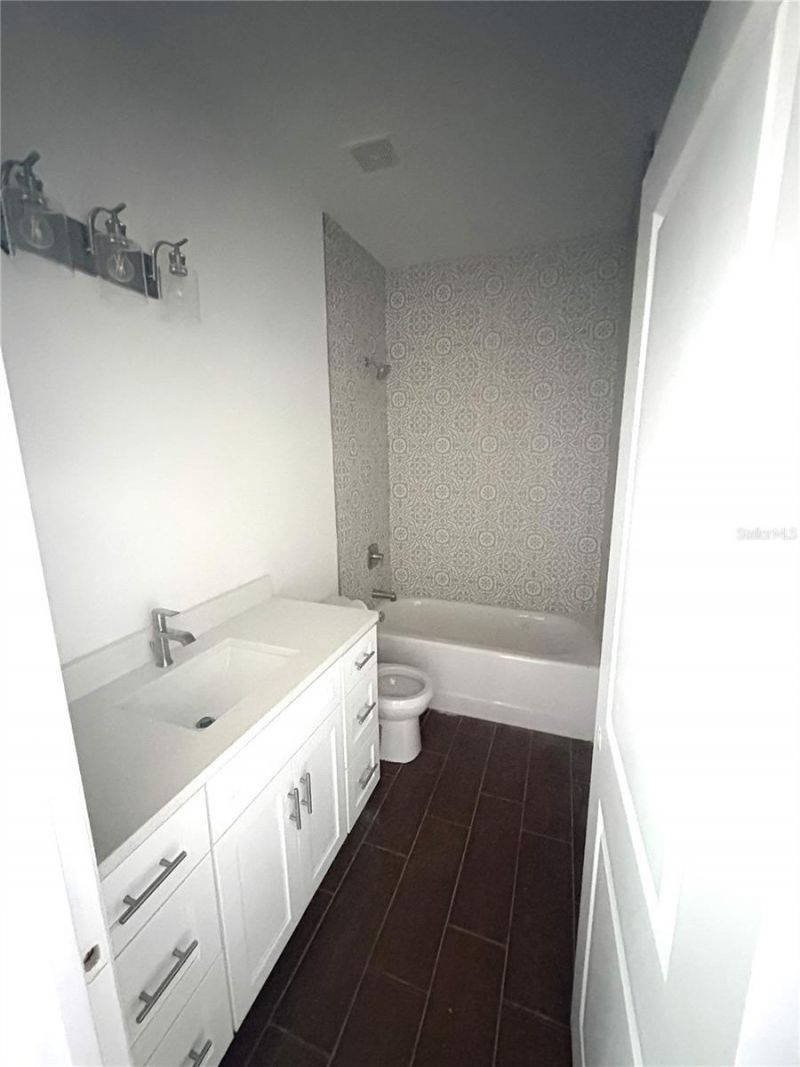 554 Ronnoc Lane , New Smyrna Beach, FL 32168 Photo