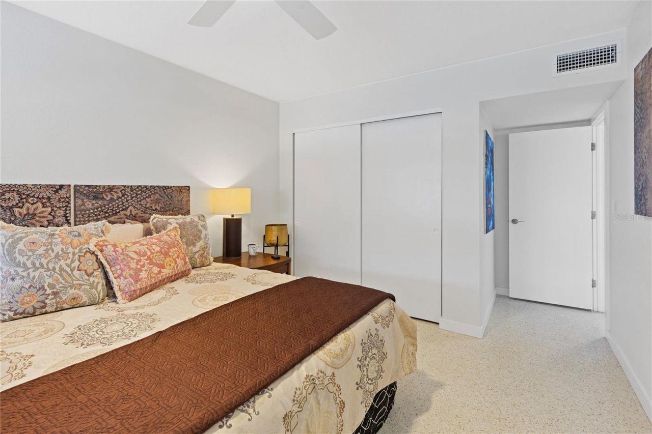 250 Rosery Road Nw, Unit 280, Largo, FL 33770 Photo