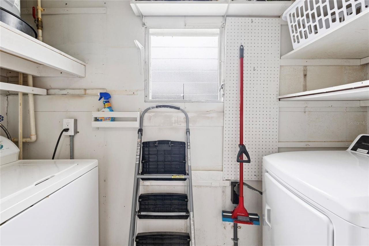 250 Rosery Road Nw, Unit 280, Largo, FL 33770 Photo
