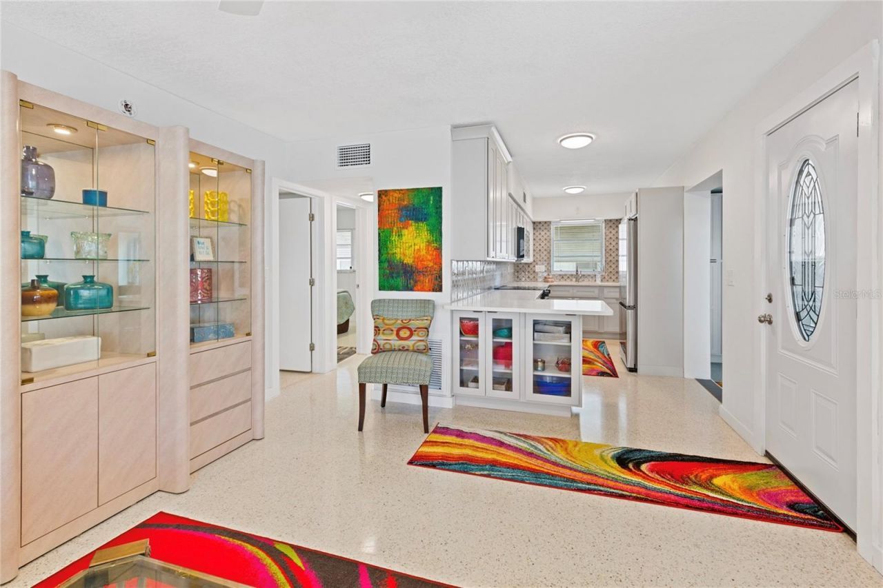 250 Rosery Road Nw, Unit 280, Largo, FL 33770 Photo