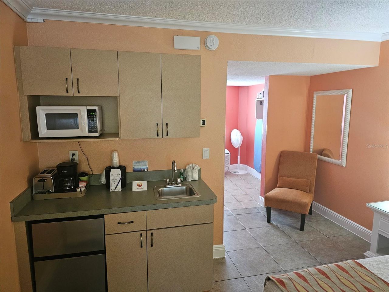445 S Gulfview Boulevard, Unit 212, Clearwater Beach, FL 33767 Photo