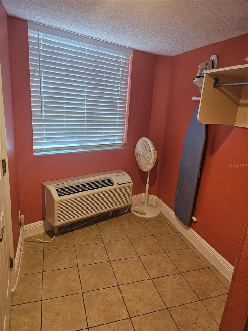 445 S Gulfview Boulevard, Unit 212, Clearwater Beach, FL 33767 Photo