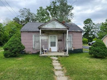 641 Gulf Street, Adrian, MI 49221