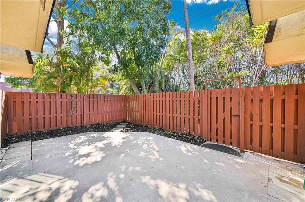 1520 Park Meadows Dr , Unit 2, Fort Myers, FL 33907 Photo