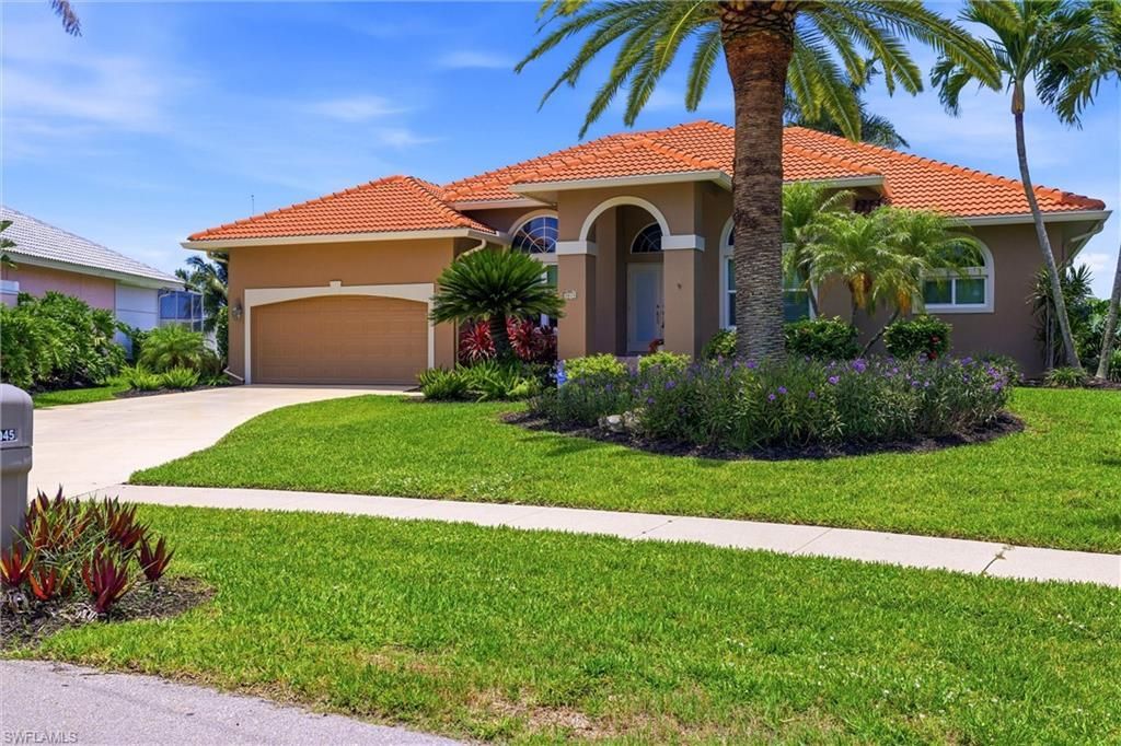 1045 Bonita Ct , Marco Island, FL 34145 Photo