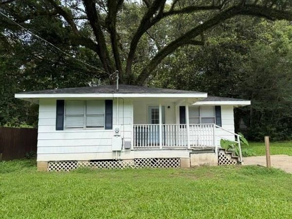 10375 Freeland Avenue , Grand Bay, AL 36541