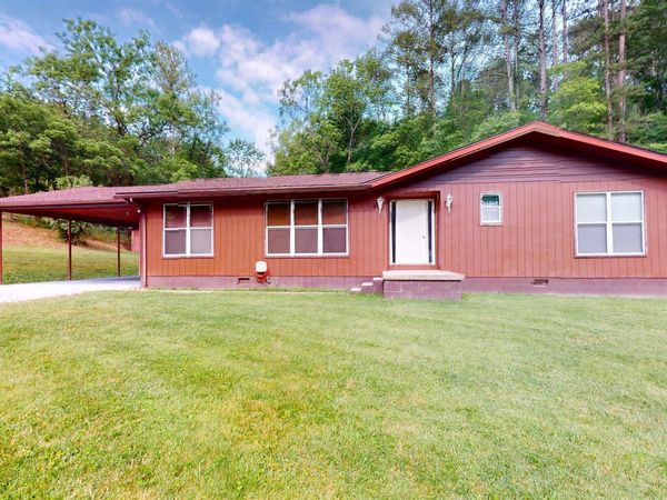 466 Nazarene , Olive Hill, KY 41164