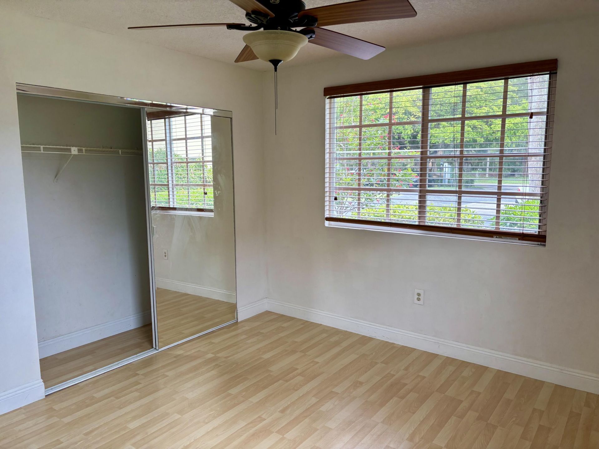 4040 Crystal Lake Drive, Unit 101, Pompano Beach, FL 33064 Photo