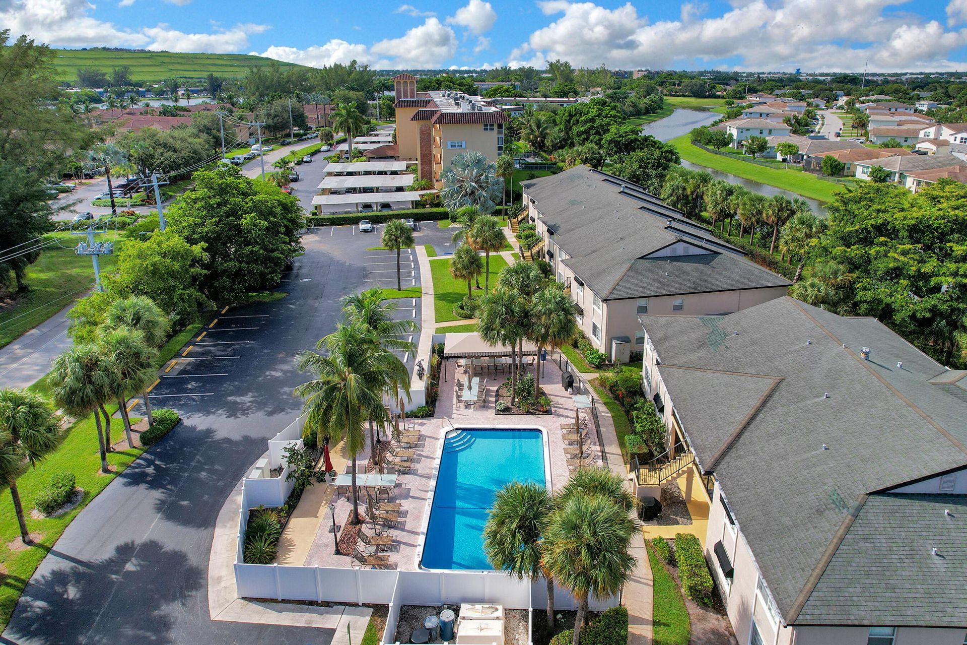 4040 Crystal Lake Drive, Unit 101, Pompano Beach, FL 33064 Photo