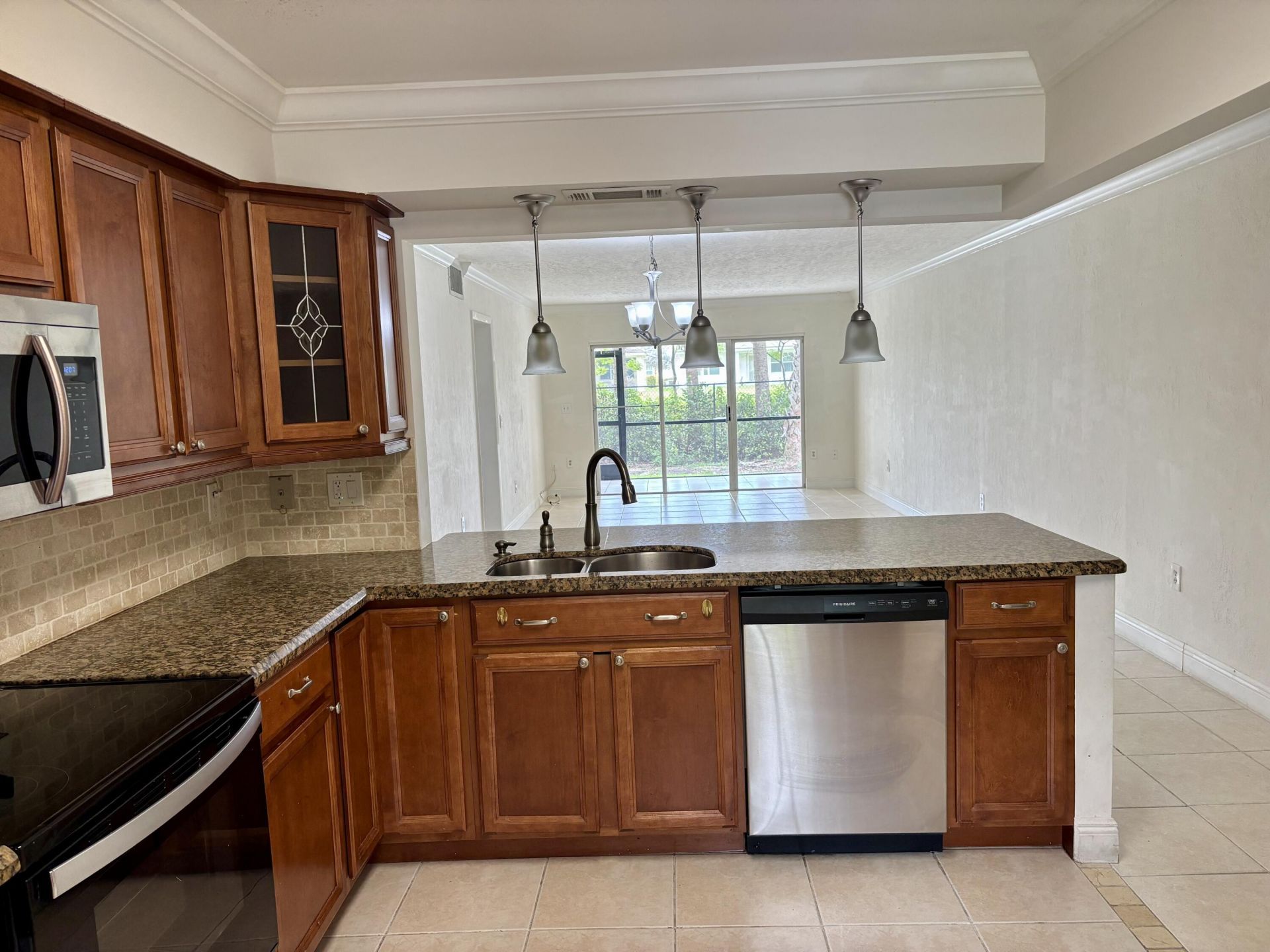 4040 Crystal Lake Drive, Unit 101, Pompano Beach, FL 33064 Photo