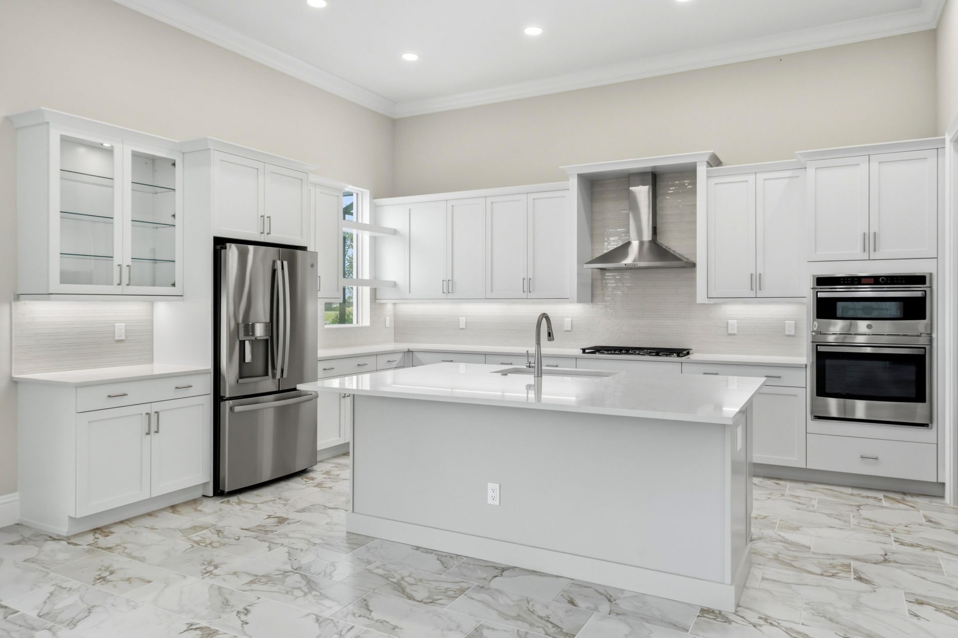 14196 SW Pinnacle Court, Port Saint Lucie, FL 34987 Photo