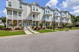 306 Pathfinder Way photo 4