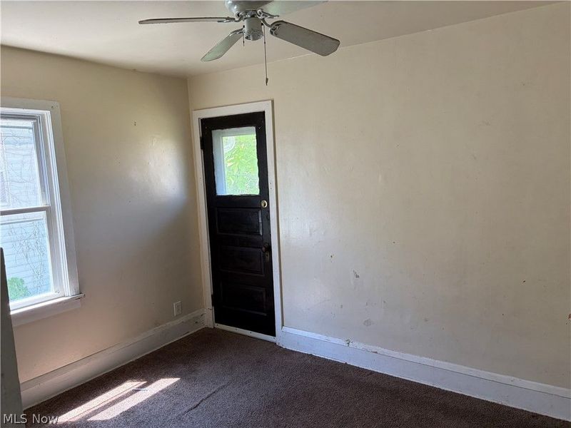11905 Shadeland Avenue , Cleveland, OH 44108 Photo 10