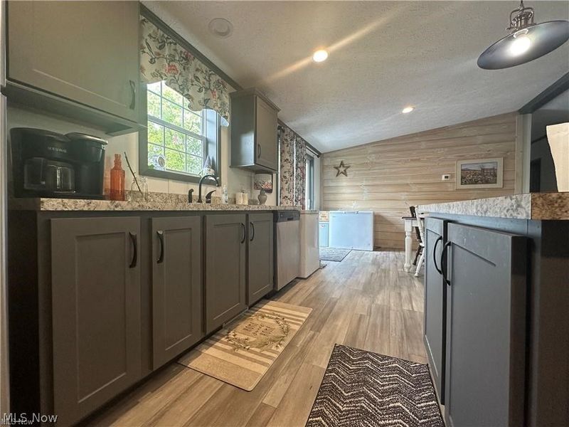 301 46th Street SW, Canton, OH 44706 Photo 11