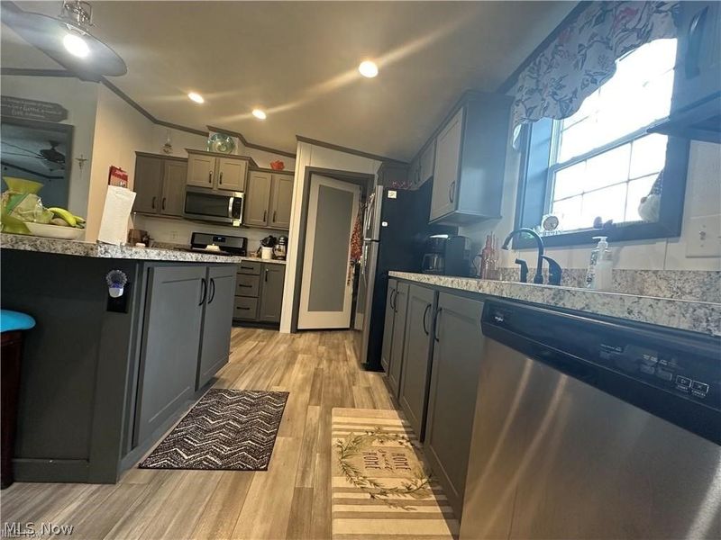 301 46th Street SW, Canton, OH 44706 Photo 9
