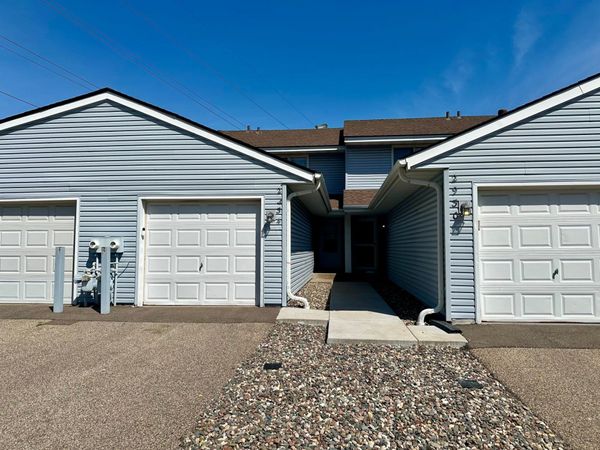 2934 68th Lane N, Brooklyn Center, MN 55430