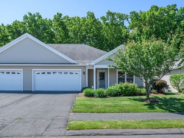 77 Cherry Dr, Unit 77, Wilbraham, MA 01095