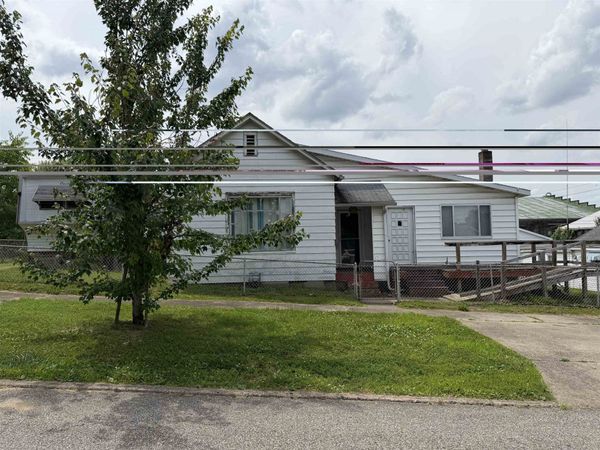141 E 2nd Street, Ceredo, WV 25530