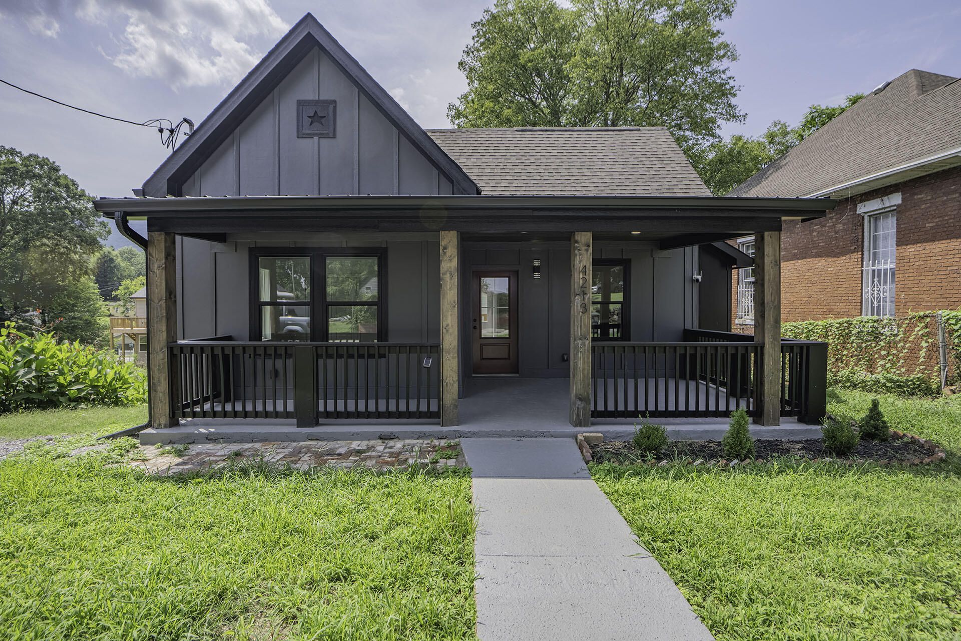 4213 Grand Avenue, Chattanooga, TN 37410 Main Photo