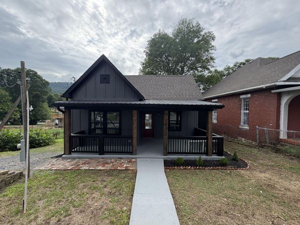 4213 Grand Avenue, Chattanooga, TN 37410