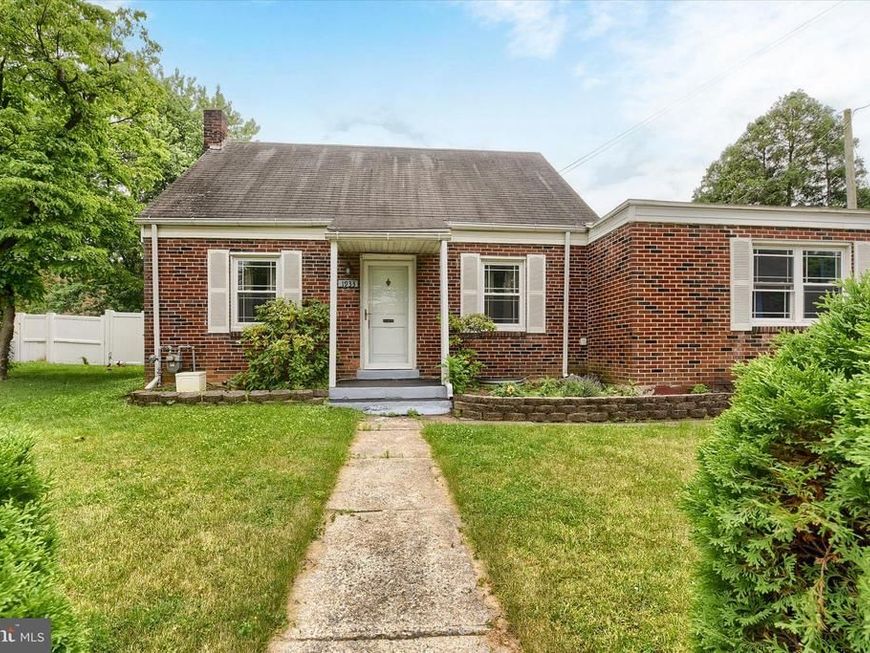 1933 Princeton Avenue, Camp Hill, PA 17011 Main Photo