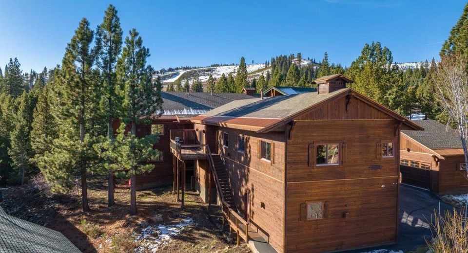 16725 Skislope Way, Unit #5, Truckee, CA 96161 Photo