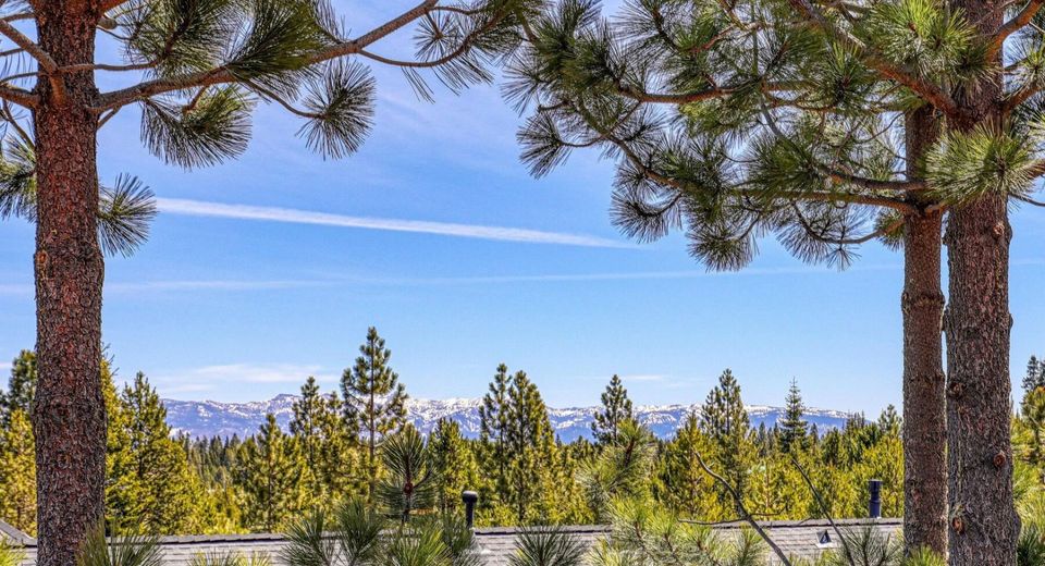 16725 Skislope Way, Truckee, CA 96161 Photo
