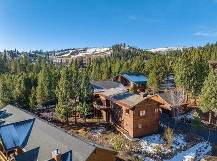 16725 Skislope Way, Unit #5, Truckee, CA 96161 Photo