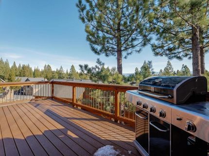 16725 Skislope Way, Unit #5, Truckee, CA 96161 Photo